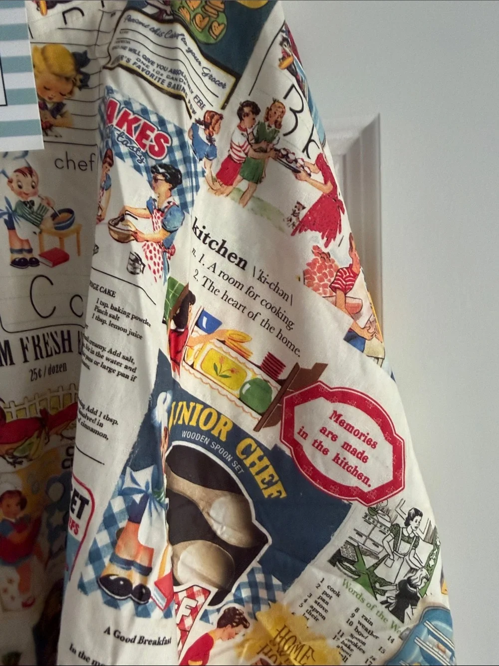 Retro Print A-Line Skirt in Cream with Multi-Color Vintage Ads size small - Picture 3 of 9